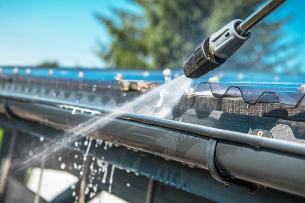 Why Choose Our Certified Pressure Washing Experts for Your Project Needs in Taylor Lake Village, TX?
